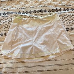 White and neon skirt!